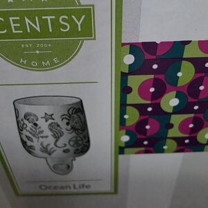 Scentsy Ocean Life Warmer with Vibrant Design